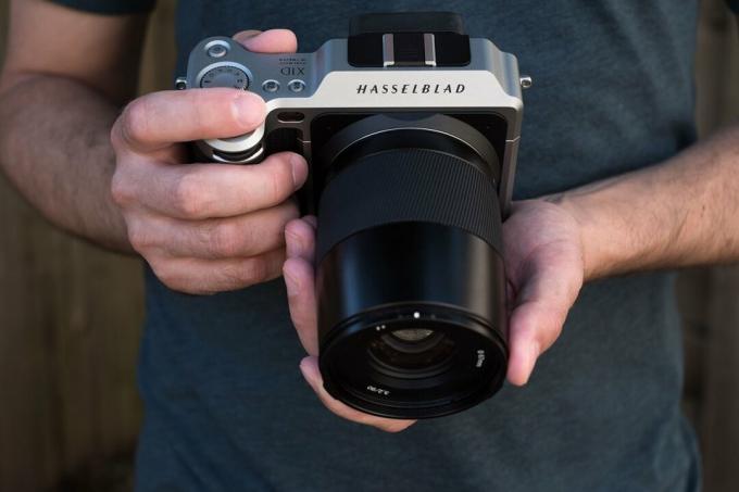 Hasselblad X1D 50c İnceleme lensi üst kısmı