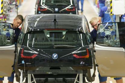 se bmw i3 blir satt sammen