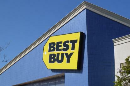 Best Buy, Target luta para compradores on-line com promoções de frete grátis