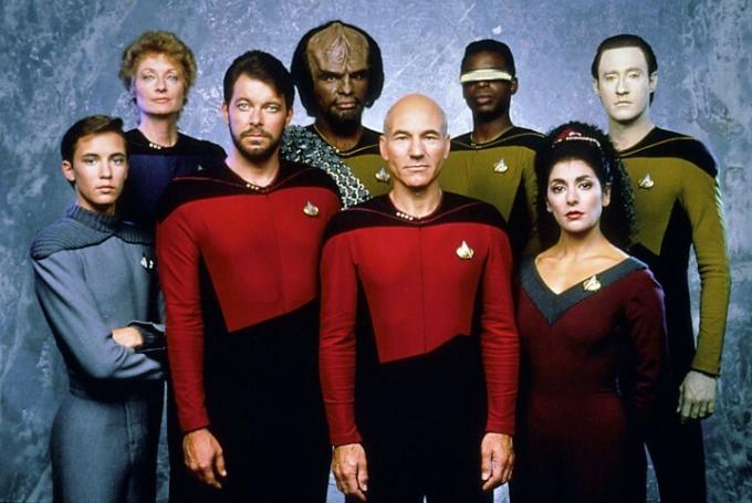 Une photo du casting de Star Trek: The Next Generation saison 2.