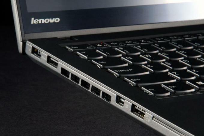 Lenovo ThinkPad T450S sidoventiler