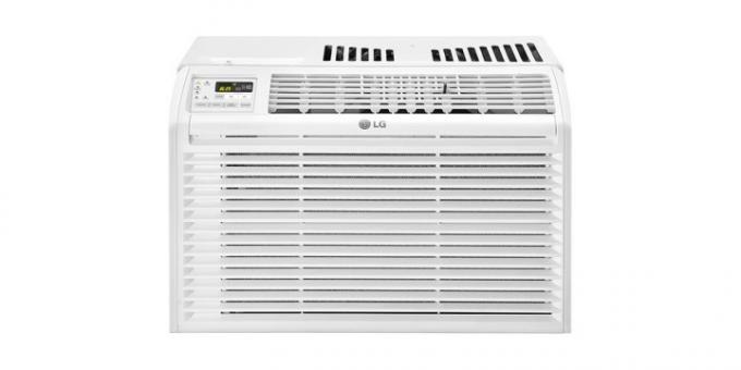 De airconditioner LG LW6017R op een witte achtergrond.