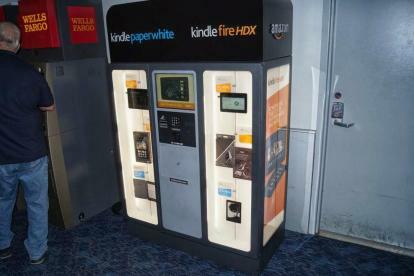 Máquina de venda automática da Amazon transforma aeroporto de Las Vegas em tentação de Ces Folk