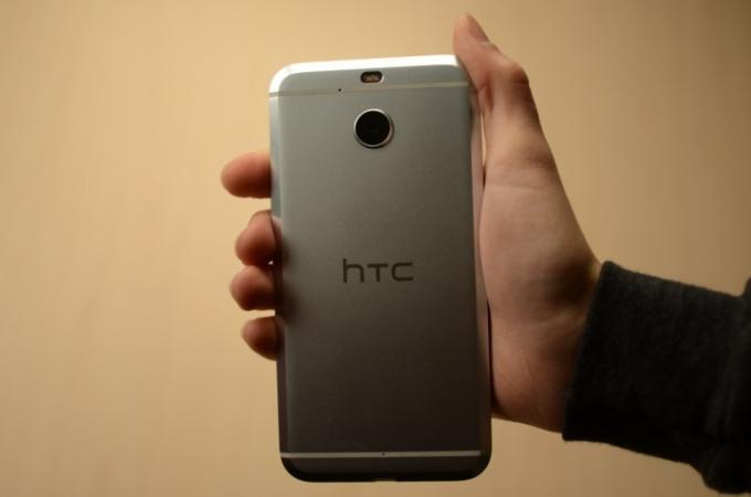 Revisão do parafuso HTC