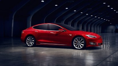 O piloto automático da Tesla examinou o perfil de atualizações do modelo dos reguladores holandeses