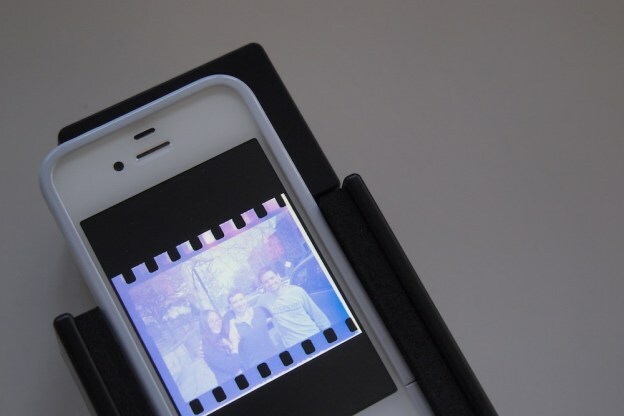 scanner de filme lomografice cu iphone 4s