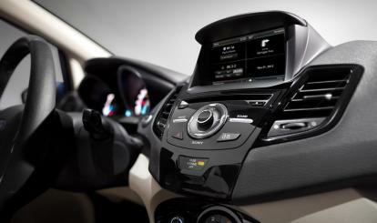 Sistem Infotainmen Ford MyTouch