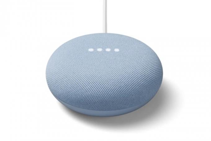 Google Nest Mini LED が点灯します。