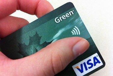 Bir RFID kredi kartı