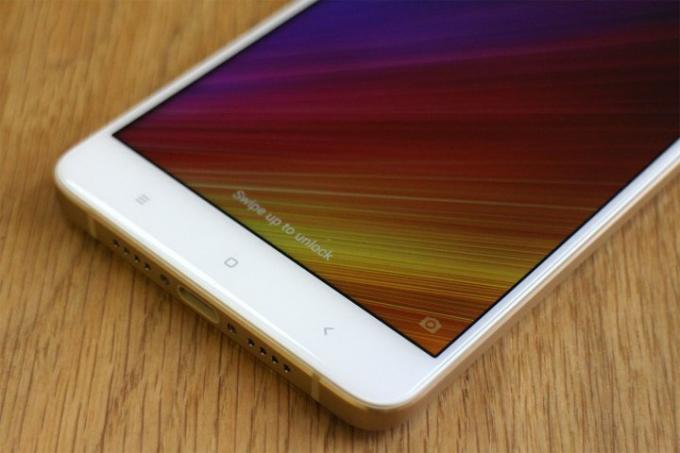 Recenze Xiaomi Mi5S Plus