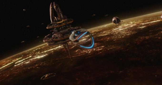 L'Orville si avvicina a una stazione spaziale in una scena della terza stagione.