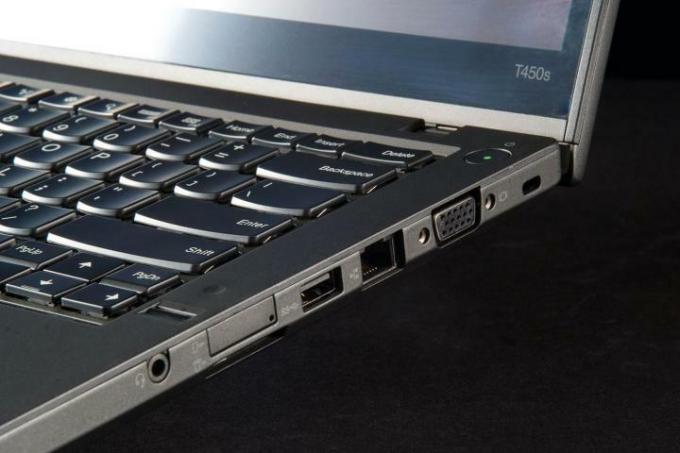 Lenovo ThinkPad T450S venstre porte