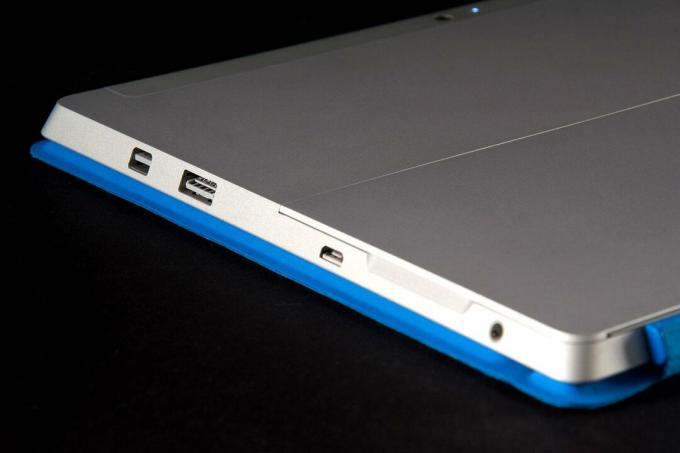 Porturi Microsoft Surface 3 2