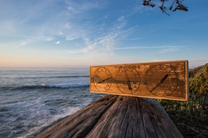 horloge à vagues kicktarter horloge à vagues