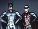 Kako sta Joel Schumacher in Bat Nipples Batmana spet zabavala