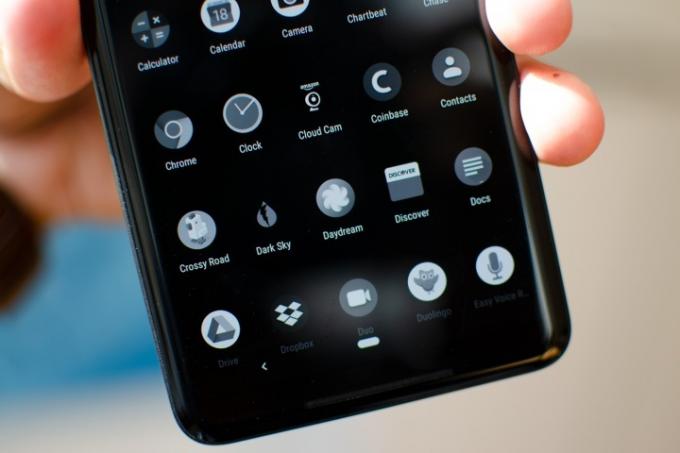 „Android 9 Pie“ programos juodos ir baltos spalvos