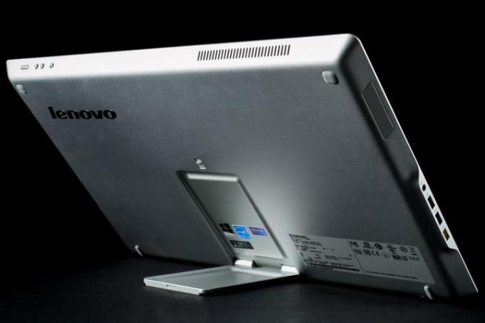 Lenovo-Flex-20-задний угол вверх
