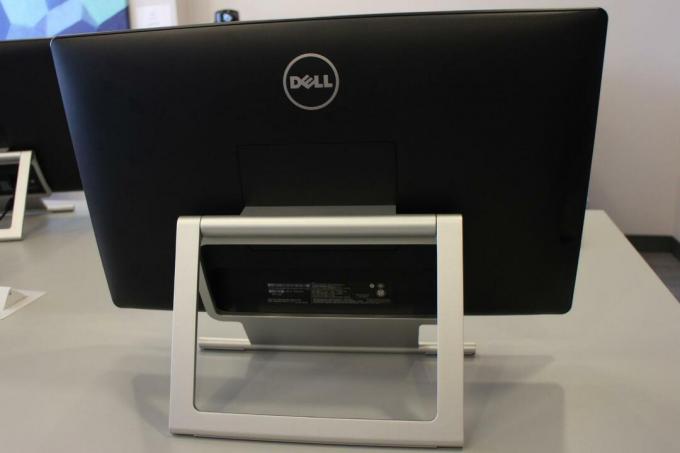 Dell oznamuje nové flexibilní dotykové monitory Zadní strana 27 dotykových monitorů