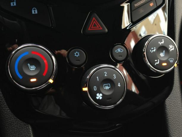 2013 Chevrolet Sonic RS: Technologie, die es mit Luxusmarken aufnehmen kann