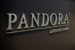 Pandora는 음악 스트리밍 전쟁에서 입지를 잃고 있습니다.