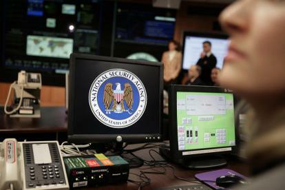 Włamanie do systemu nadzoru zbierającego metadane telefonu NSA