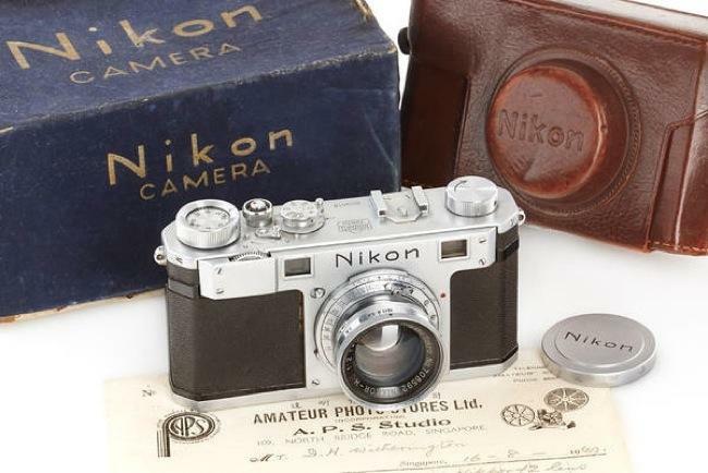 nikon-je