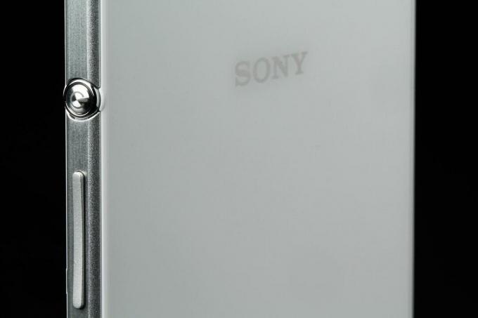 Sony-Xperia-Z-Ultra-макро-задняя