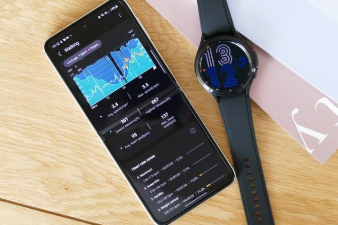 Galaxy Watch 4 Classic을 사용한 Samsung Health의 운동 모드.