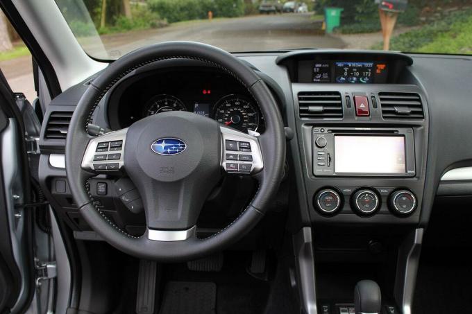 2015 Subaur Forester XT cockpit