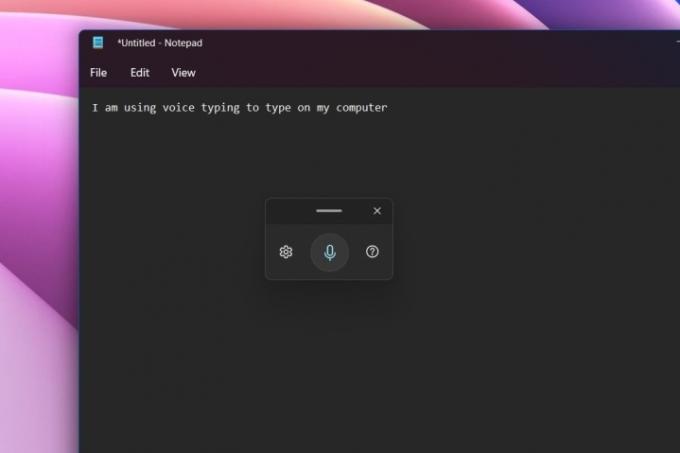 De functie voor spraakgestuurd typen gebruiken in Windows 11.