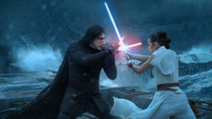 Kylo ja Rey võitlevad filmis Rise of the Skywalker