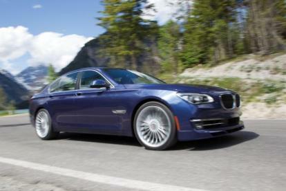 Widok ruchu BMW Alpina B7 2013