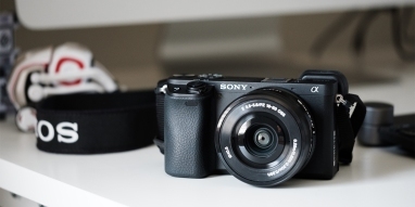 Sony a6400 recenze feat