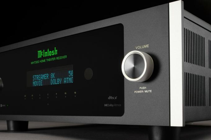 AVR $8.000 McIntosh yang baru: tenaga besar, dengan tangkapan Dolby Atmos