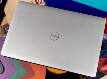 Dell xps 15 7590 recenzie dellxps15 2019