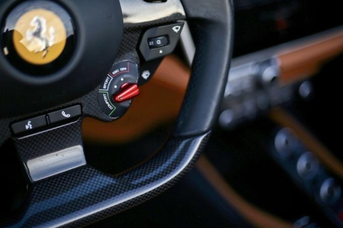 2019 Ferrari Portofino anmeldelse