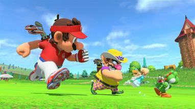 Mario, Wario en Rosalina spelen in Mario Golf: Super Rush.