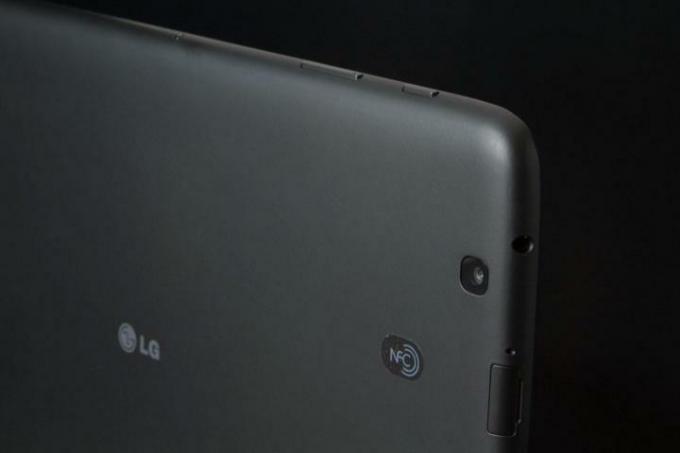 LG G 패드 상단 모서리 1