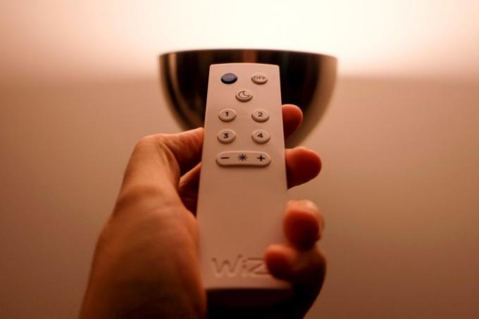 wiz smart connected lights review remote