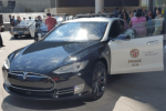 LAPD empresta Tesla e BMW EVs e adicionará mais à sua frota