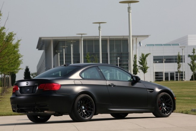 Bmw m3 bevroren zwarte achterkant uit 2011