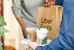 Starbucks och Uber Eats rullar ut kaffeleveranser över hela USA