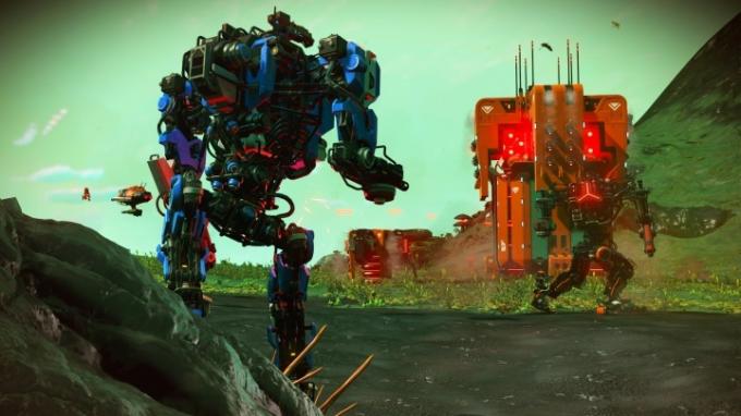 Um mecha Minotauro enfrenta os Sentinelas em No Man's Sky.