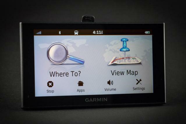 Garmin-RV-660LMT-front-screen-v3