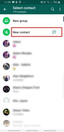 Captura de pantalla de WhatsApp que muestra la opción Agregar contacto