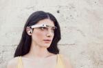 Google muestra el rediseño de Glass, completo con auriculares mono