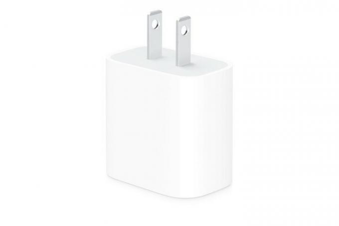 Apple 20 W-os USB-C adapter.