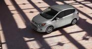 Težave s plinom: lastniki Ford Fusion Hybrid in C-Max Hybrid tožijo proizvajalca avtomobilov zaradi visokih zahtevkov za mpg