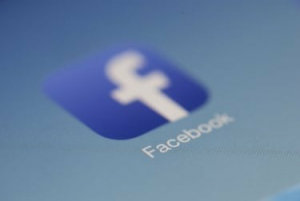 Hur man kontrollerar om din information äventyras i Facebook-dataläckan