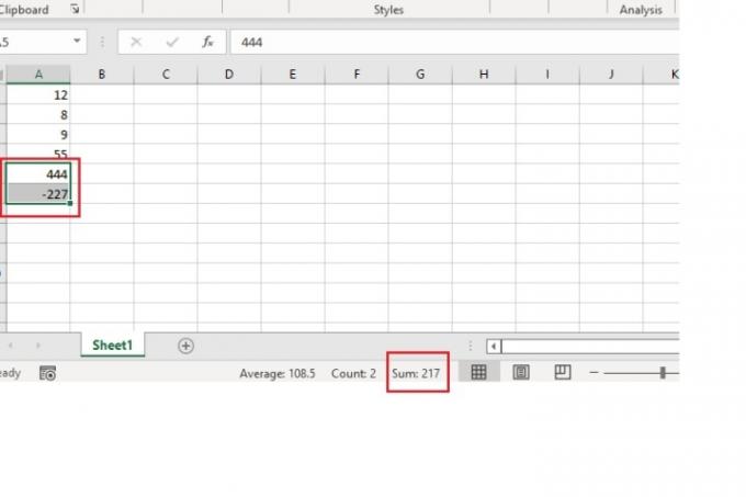 Verwenden der Statusleiste in Excel zum Subtrahieren zweier Zahlen.